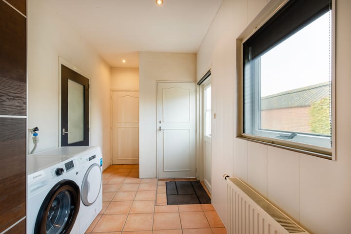 Foto 23 van Middelstraat 24