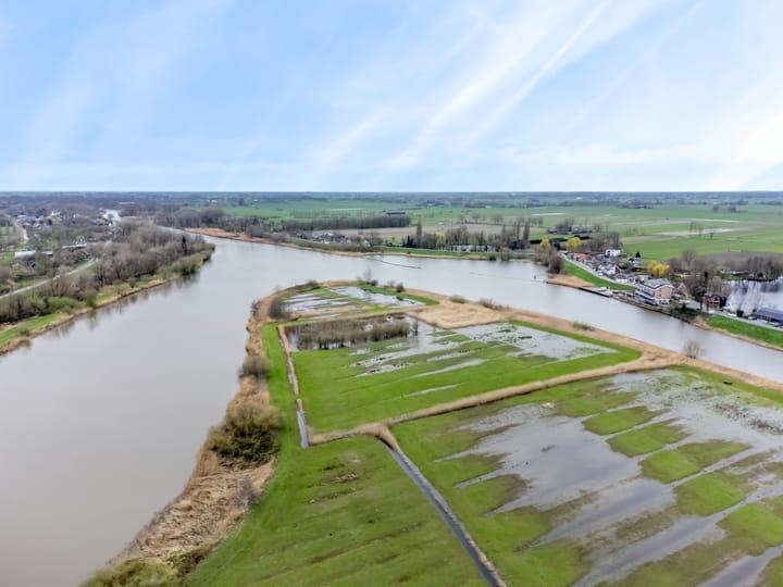 Foto 44 van Zuiderlingedijk 45