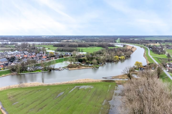 Bekijk foto 45 van Zuiderlingedijk 45