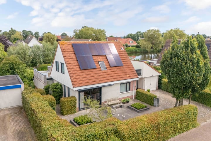 Foto 3 van de Eker 45