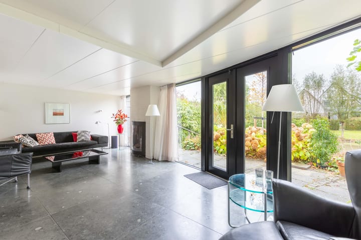 Foto 8 van de Eker 45