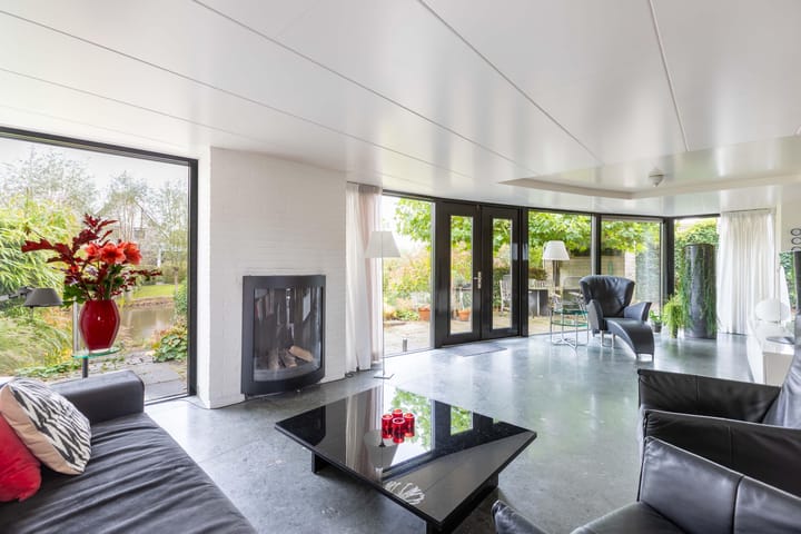 Foto 9 van de Eker 45