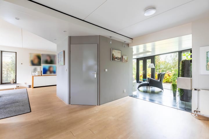 Foto 13 van de Eker 45