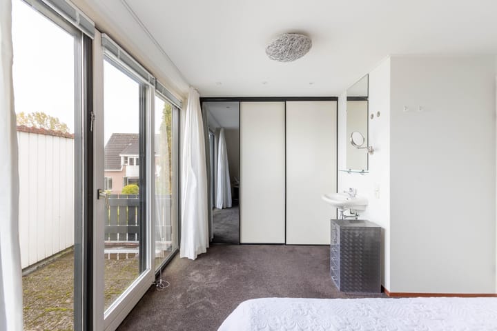 Foto 28 van de Eker 45