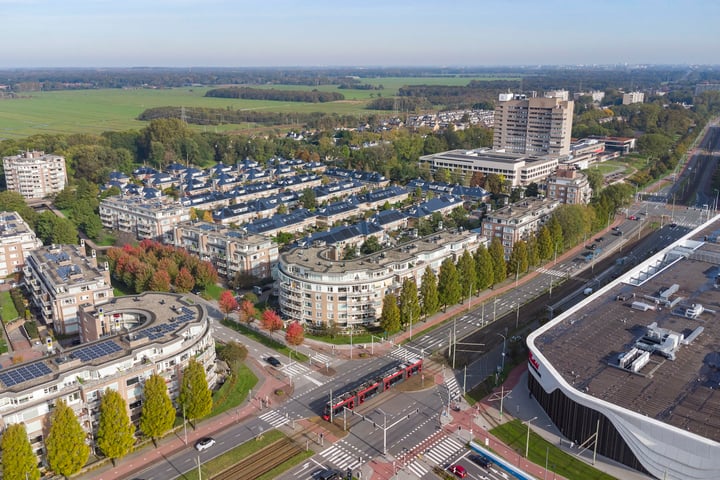 Bekijk foto 42 van IJsvogellaan 165