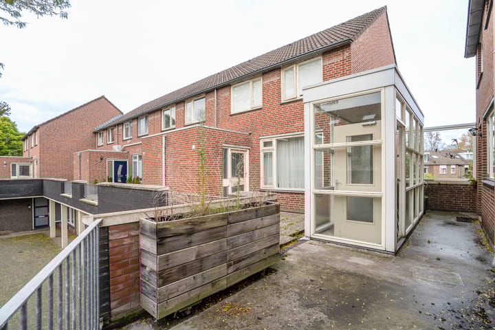 Foto 33 van Utrechtplein 20