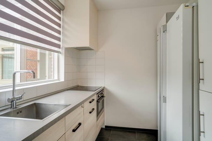 Foto 12 van Utrechtplein 20