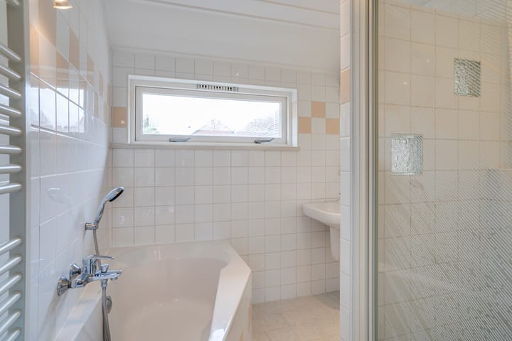 Foto 20 van Utrechtplein 20