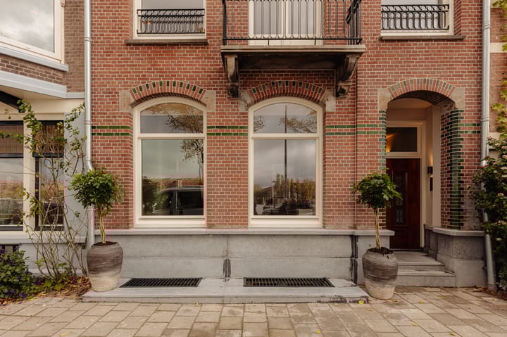 Photo 2 of Weesperzijde 122-A