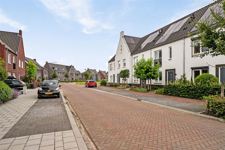 Bekijk foto 36 van Bosmanstraat 6