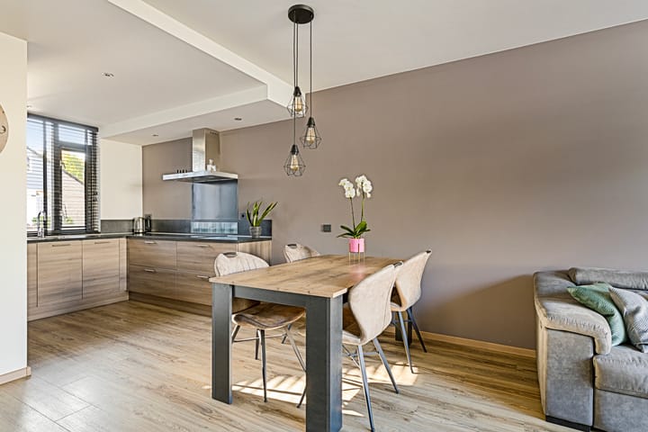 Foto 12 van de Roos 19