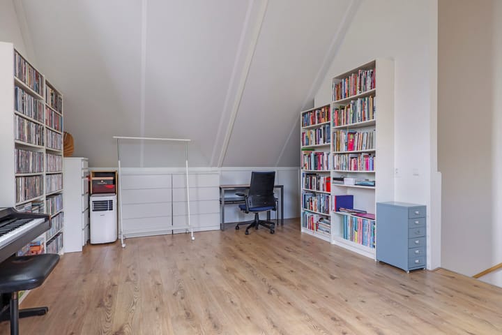 Photo 40 of Hoefslag 6