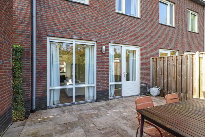 Photo 46 of Hoefslag 6