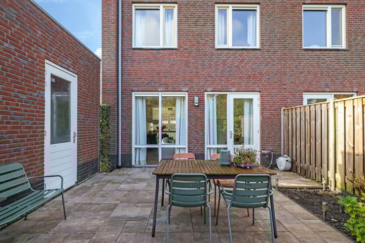 Photo 50 of Hoefslag 6