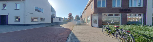 Bekijk 360° foto van straatbeeld van Merovingersweg 1-A