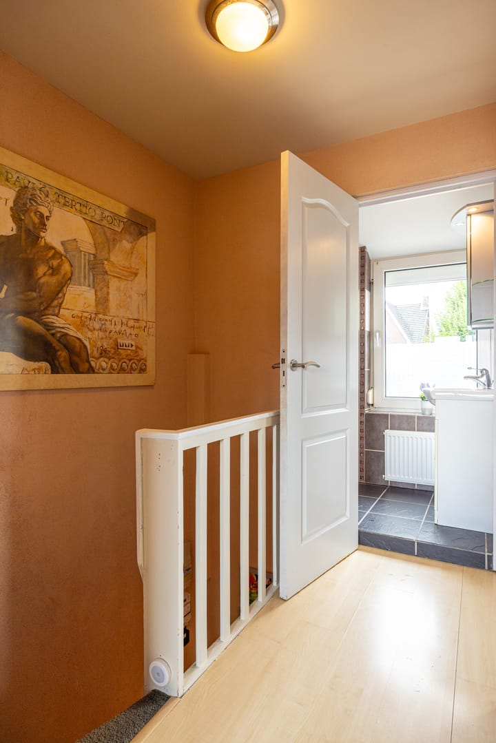 Foto 24 van Julianastraat 2