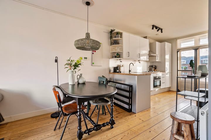 Foto 10 van Van Ostadestraat 304-3