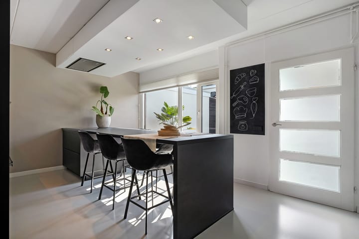 Foto 9 van Jan van Scorelstraat 16