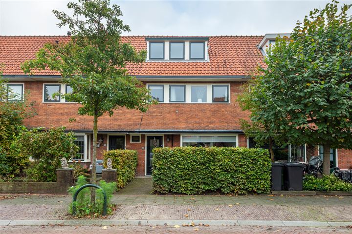 View photo 1 of S. Hoogewerffstraat 64