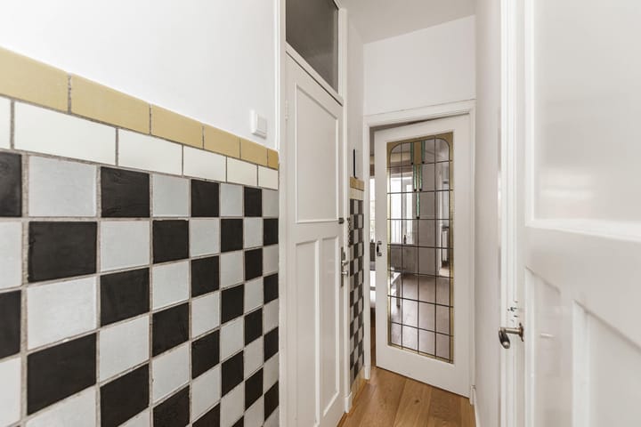 Foto 8 van Anjeliersstraat 86-1