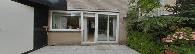 Bekijk 360° foto van achtertuin van Bertha von Suttnerstraat 7