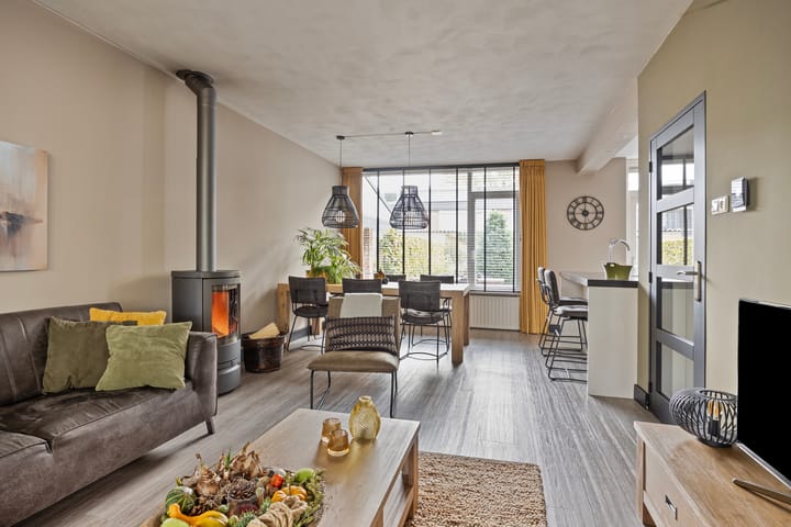 Foto 8 van Borodinstraat 188