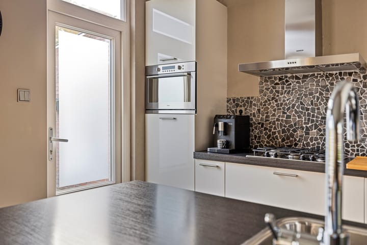 Foto 13 van Borodinstraat 188