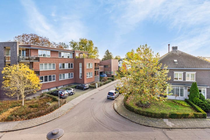 Foto 34 van Looierstraat 3