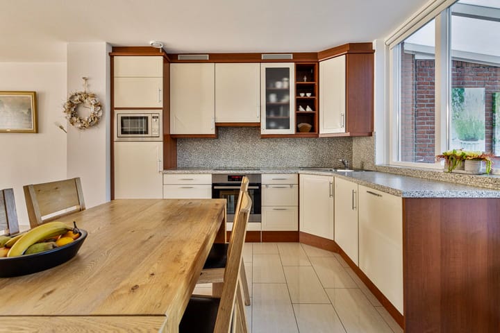 Foto 4 van Looierstraat 3