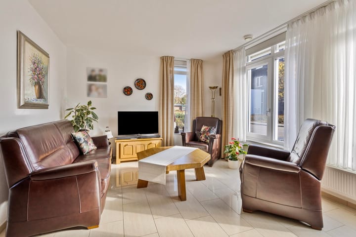 Foto 12 van Looierstraat 3