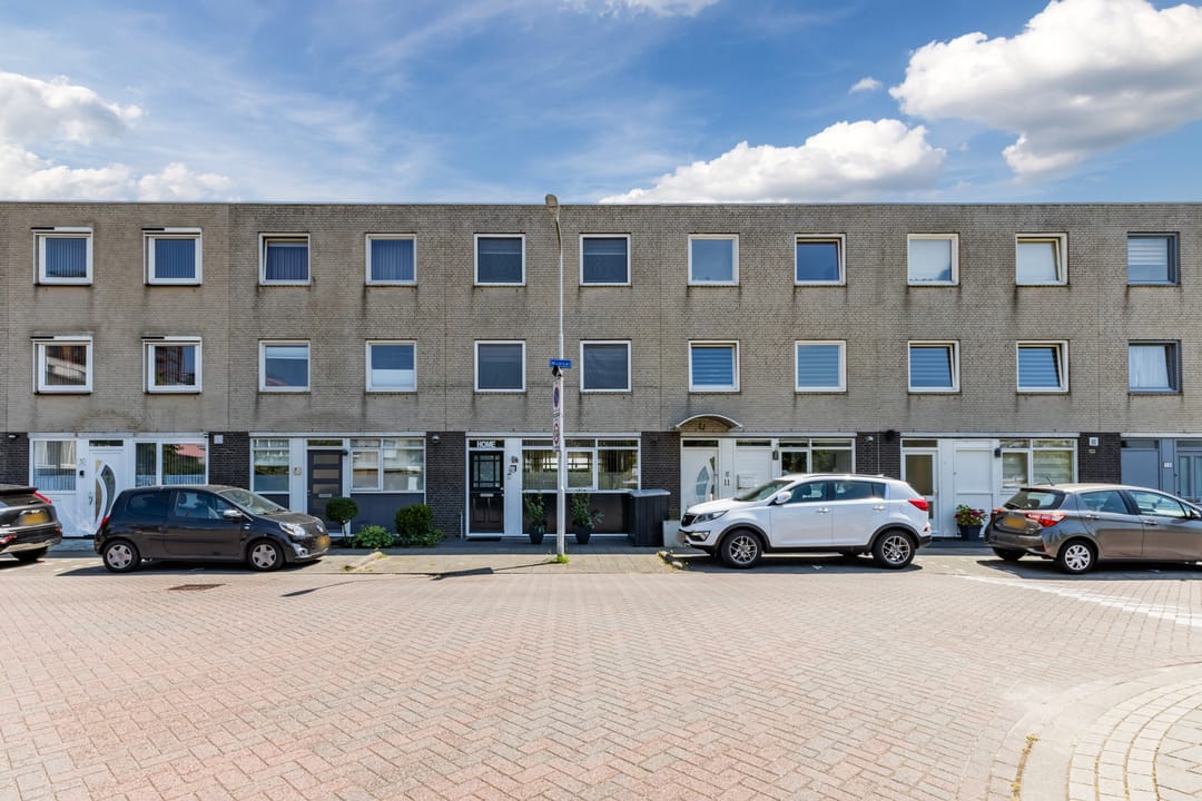 Photo 8 of Musical 9