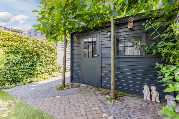 Photo 41 of Musical 9