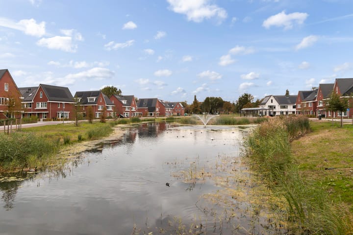 Foto 42 van Sophie Redmondstraat 40