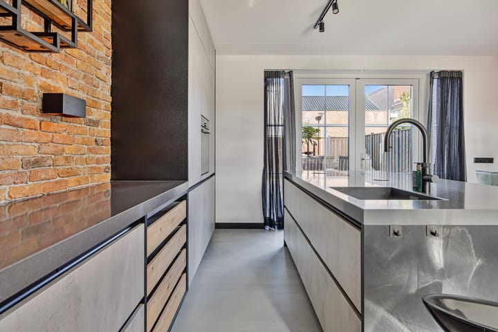 Photo 12 of Doedes Breuning ten Catestraat 98