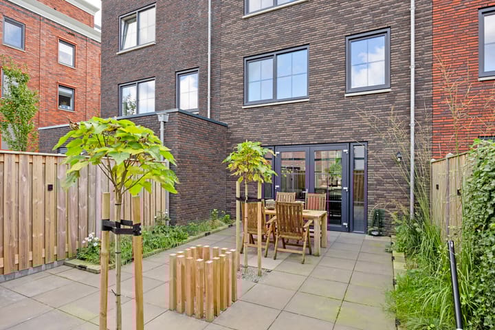 Photo 26 of Doedes Breuning ten Catestraat 98