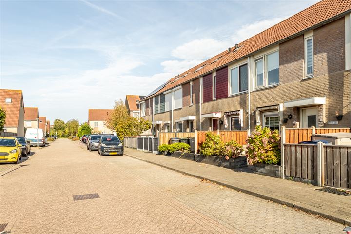 Bekijk foto 3 van Beemdgrasstraat 9