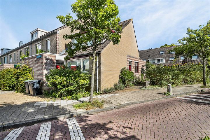 View photo 1 of Kervelstraat 17