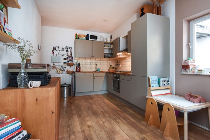 Photo 13 of Oude Langendijk 21-A