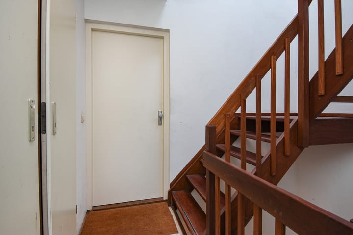 Photo 6 of Oude Langendijk 21-A