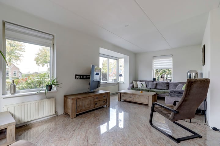 Foto 15 van Hoofdweg 28