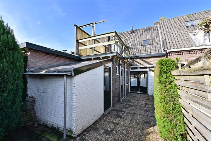 Bekijk foto 15 van Kloosterstraat 64-A