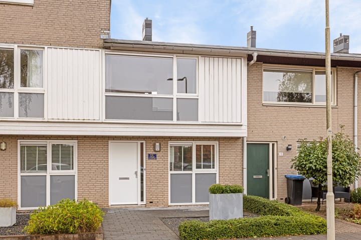 Foto 2 van Charles Dickensstraat 11