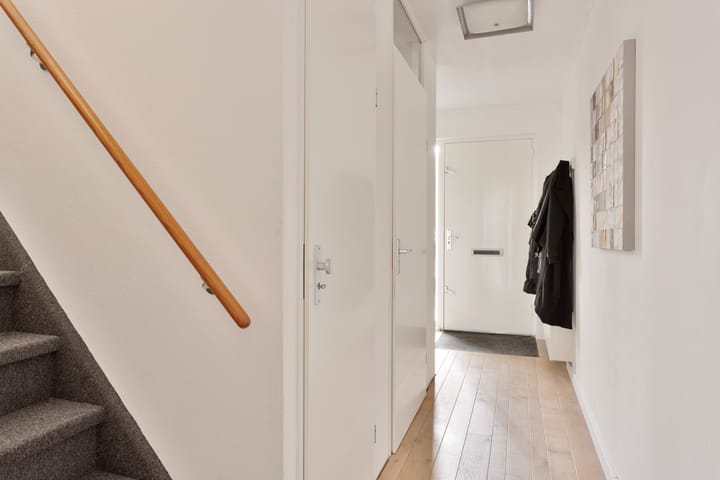 Foto 6 van Charles Dickensstraat 11