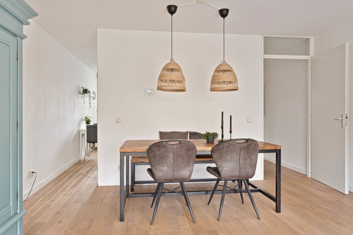 Foto 15 van Charles Dickensstraat 11