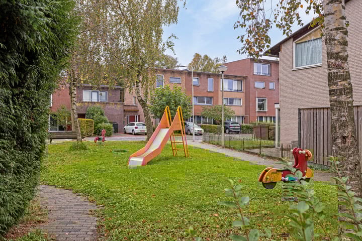 Foto 50 van Charles Dickensstraat 11