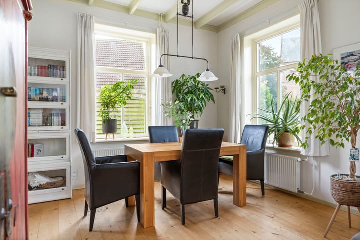 Foto 11 van Molenweg 4