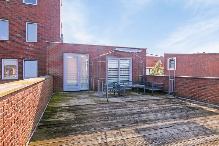 Foto 30 van Jan van der Heijdenstraat 96