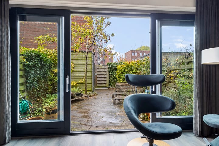 Foto 11 van Antillenstraat 34