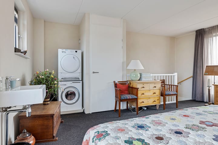 Foto 31 van Antillenstraat 34