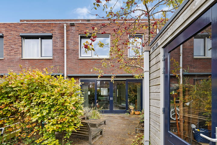 Foto 32 van Antillenstraat 34